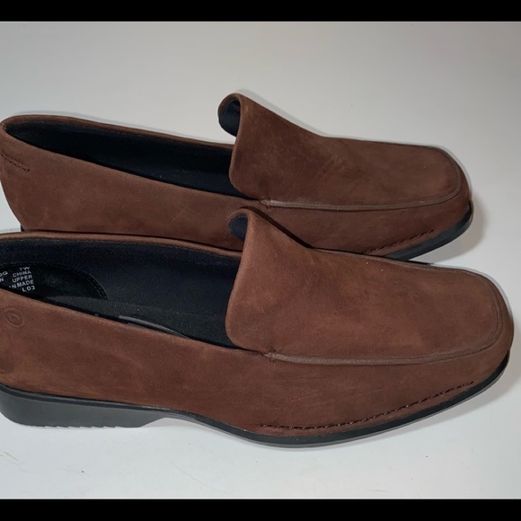 ROCKPORT WOMENS SHOE SIZE 7W NWOT - Picture 3 of 5